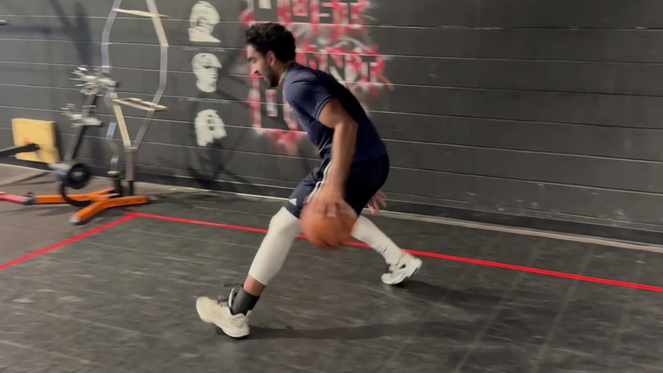 Behind The Back Retreats, Half Spin, Reverse Finishes